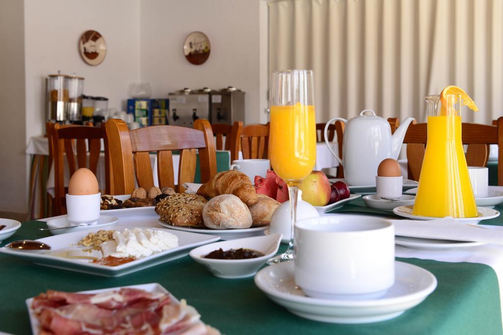 Hotel Dom Nuno Santiago do Cacem Ngoại thất bức ảnh